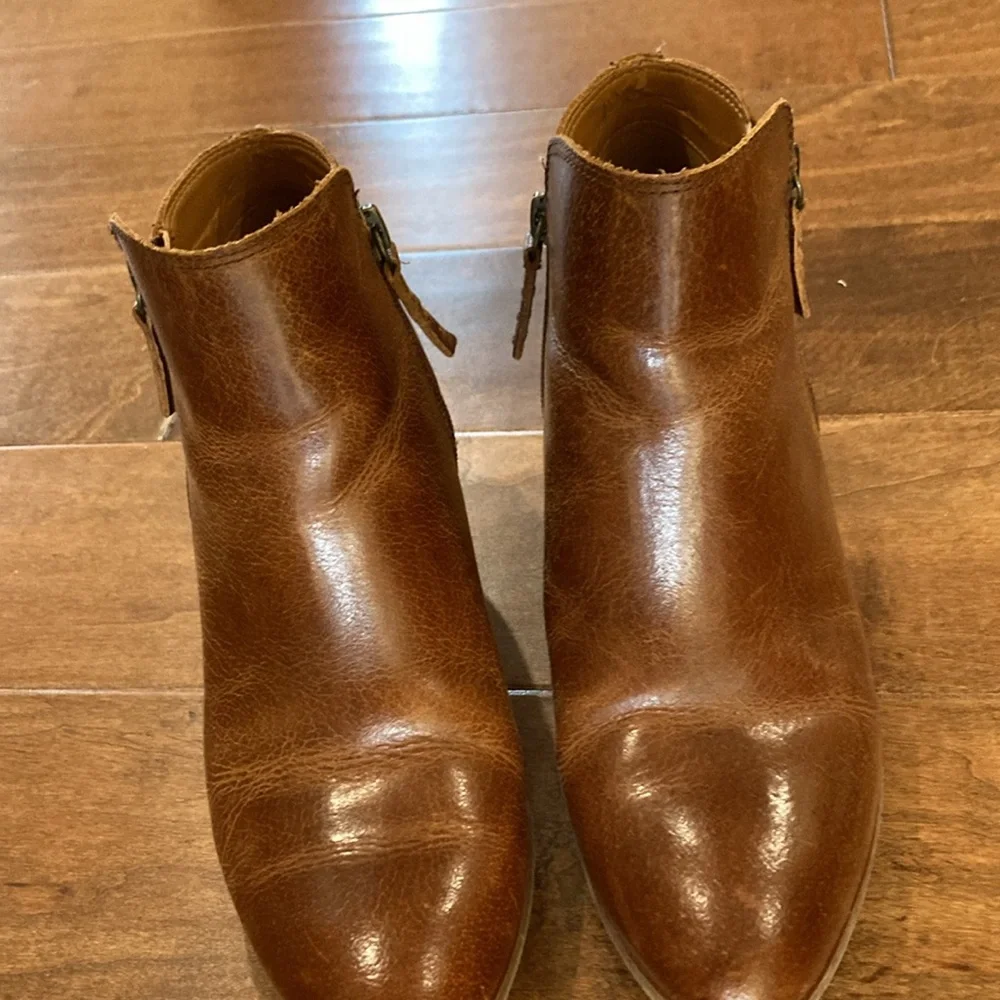 Frye Bundle (2 Pairs) - Picture 14 of 17